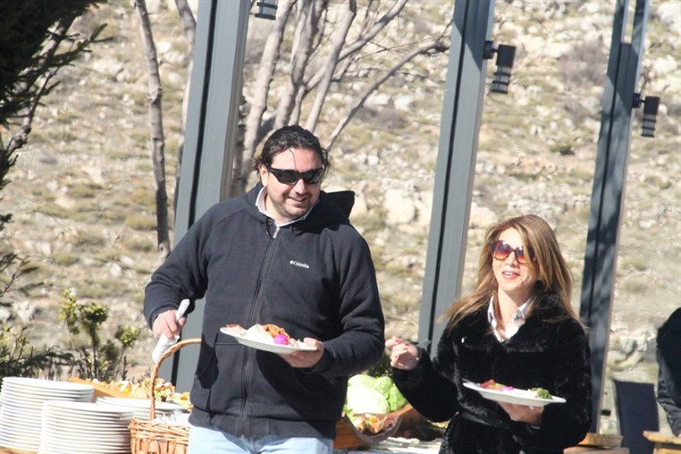 Terrebrune BBQ Winter Pool Party